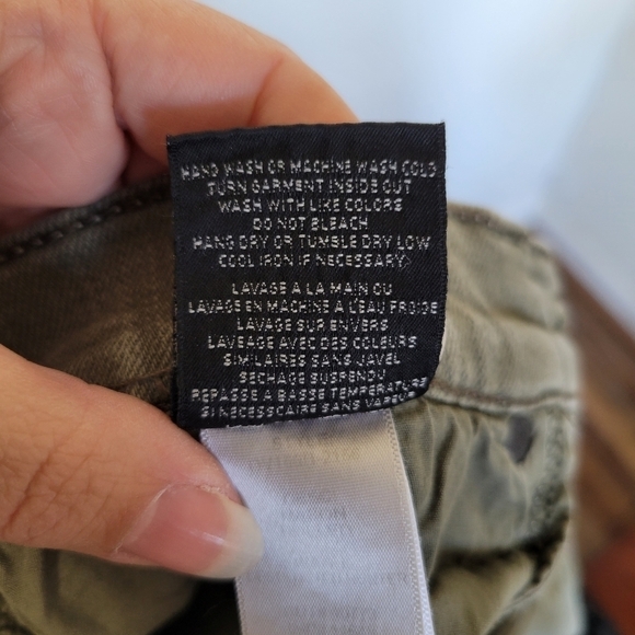 VINCE Relaxed Mason Rolled Skinny Jeans in Destructed Hunter Size 26 - Picture 13 of 13